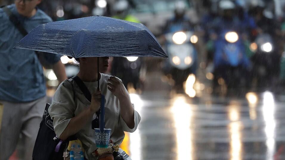 Auch Taiwan erlebte wegen des Tropensturms heftigen Regen.