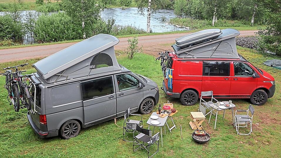 Die Ausstattung der Busse ist auf m&ouml;glichst gro&szlig;e Funktionalit&auml;t auf dem begrenzten Raum eines VW-Busses ausgelegt.