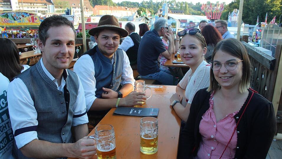 So schön war der Sonntag auf der Bartlmädult in Landshut. So schön war der Sonntag auf der Bartlmädult in Landshut.