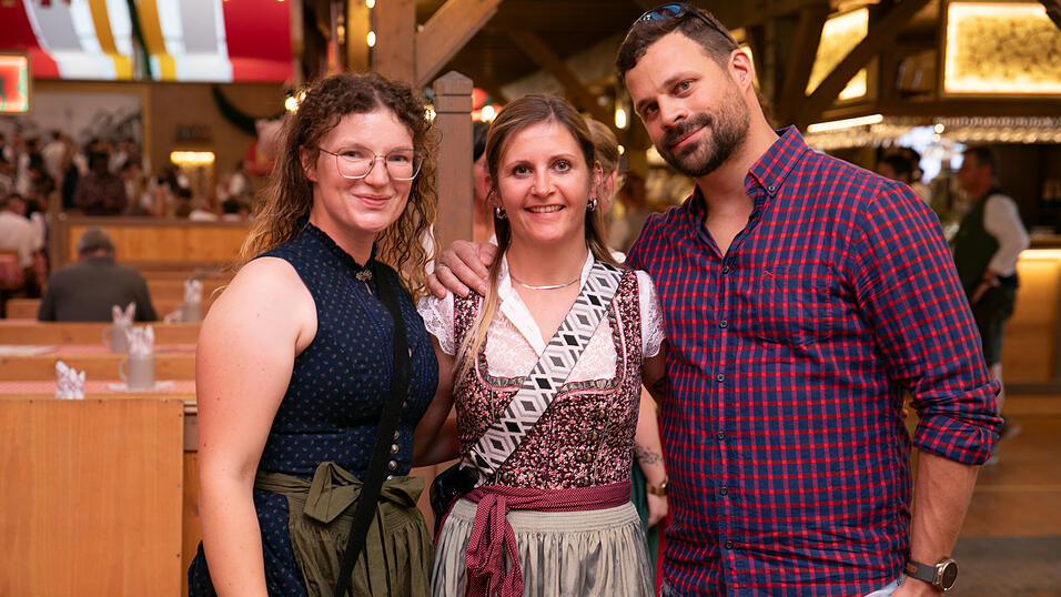 Die Partybilder vom Mittwoch, 13. August, aus dem Festzelt Krönner. Die Partybilder vom Mittwoch, 13. August, aus dem Festzelt Krönner.