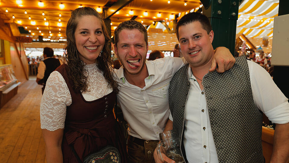 Die Partybilder vom Samstag, 10. August 2024, aus dem Festzelt Nothaft. Die Partybilder vom Samstag, 10. August 2024, aus dem Festzelt Nothaft.