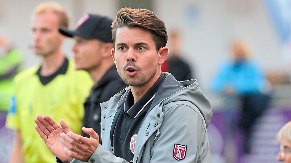 Ein Teil des Trainerduos: Marcel Thallinger kam im Sommer von Landesliga-Aufsteiger SSV Eggenfelden nach Buchbach. Ein Teil des Trainerduos: Marcel Thallinger kam im Sommer von Landesliga-Aufsteiger SSV Eggenfelden nach Buchbach.