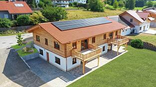 Die Besucher konnten eigenständig die Wohnung des ersten „Sonnenhauses“ besichtigen.