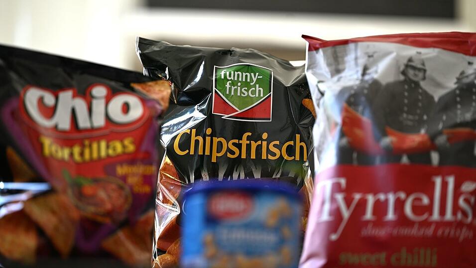 Chips und andere Knabbereien von Intersnack. Chips und andere Knabbereien von Intersnack.