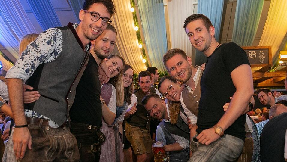 Die Partybilder vom Freitag, 12. August 2022, aus dem Festzelt Wenisch.