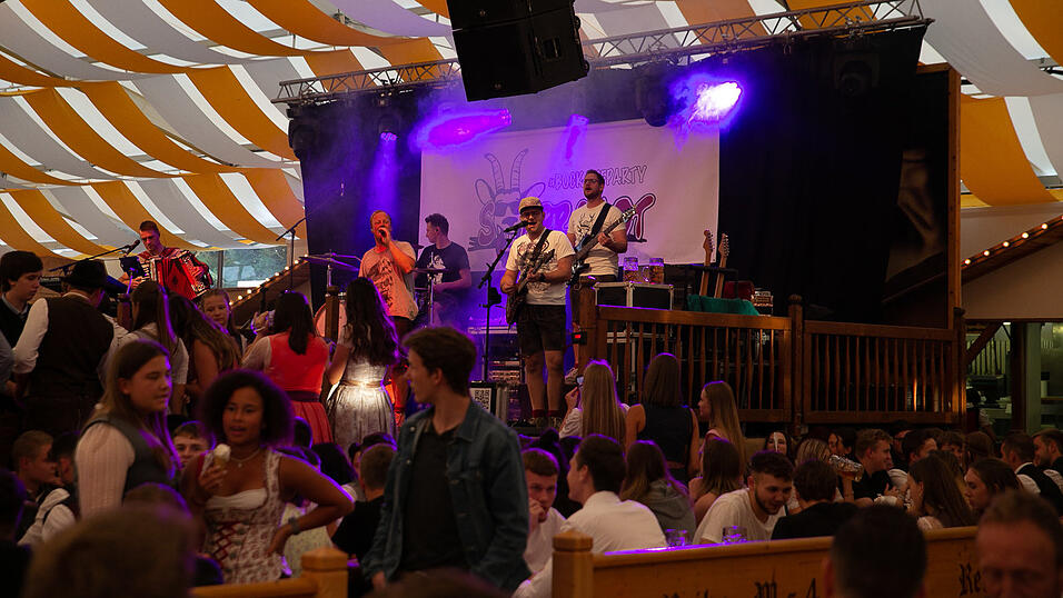 Die Partybilder vom Montag, 22. August 2022, aus dem Festzelt Nothaft.