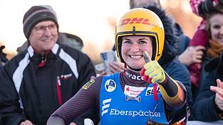 Aufholjagd gekr&ouml;nt: Julia Taubitz wieder Gesamtweltcup-Siegerin