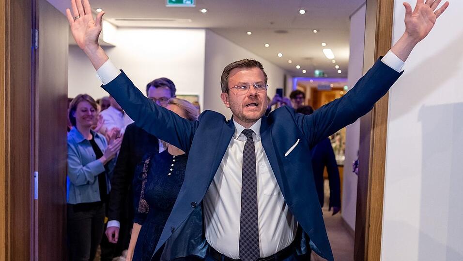 Freude &uuml;ber den Sieg in der Stichwahl: Marcus K&ouml;nig von der CSU.