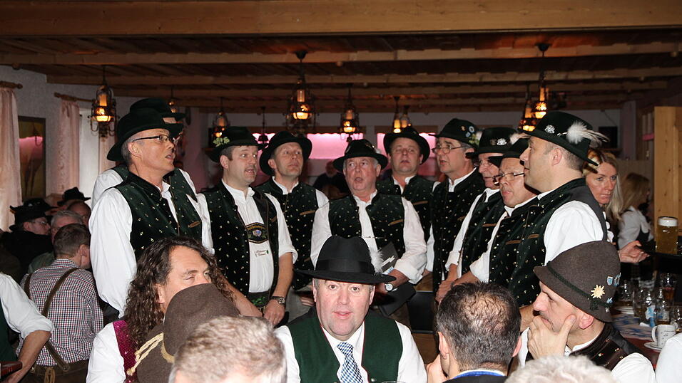 Zum 41. Mal trafen sich am Samstag Patrioten und Königstreue zum Winterpatriotentreffen. (Foto: Katharina Baumeister)