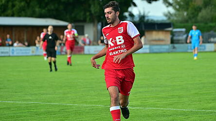 Niklas Wolfram erzielte zwar das 1:0 f&uuml;r Roding, am Ende aber nahm der TSV Bogen mit einem 2:1-Erfolg die drei Punkte vom Esper mit.