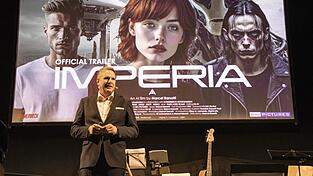 Künstliche Intelligenz zaubert schon ganze Filme, erklärt Professor Christian Stummeyer.