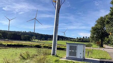 Die Animation zeigt, wie die Windräder in Grafenkirchen aussehen würden. Die Animation zeigt, wie die Windräder in Grafenkirchen aussehen würden.