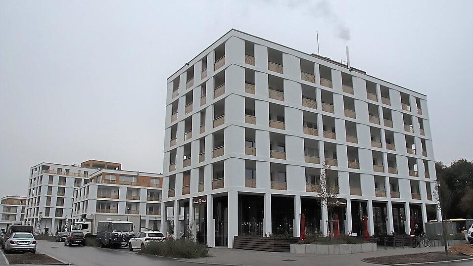 In der Otto-Hahn-Straße unterscheidet sich geförderter Wohnraum nicht von frei verkäuflichem Wohnraum. In der Otto-Hahn-Straße unterscheidet sich geförderter Wohnraum nicht von frei verkäuflichem Wohnraum.