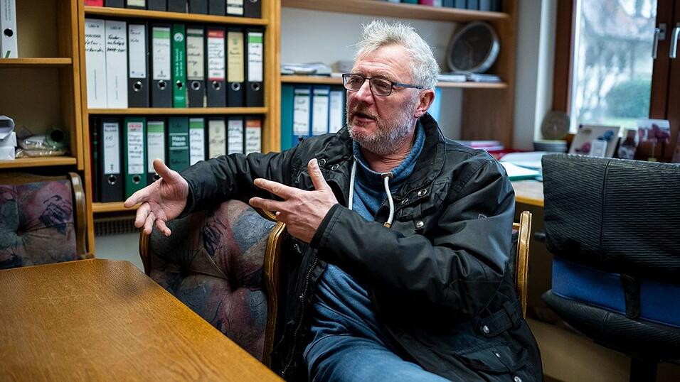 Markus Küfner ist Bio-Landwirt. Markus Küfner ist Bio-Landwirt.