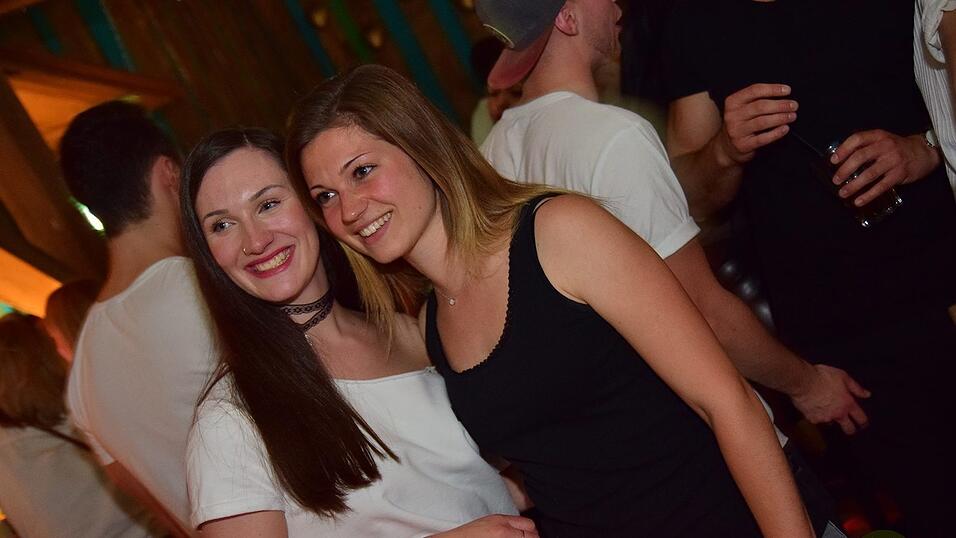 'Hoch die Hände, Wochenende' - so 'Wuid' wurde gefeiert in Straubing. 'Hoch die Hände, Wochenende' - so 'Wuid' wurde gefeiert in Straubing.