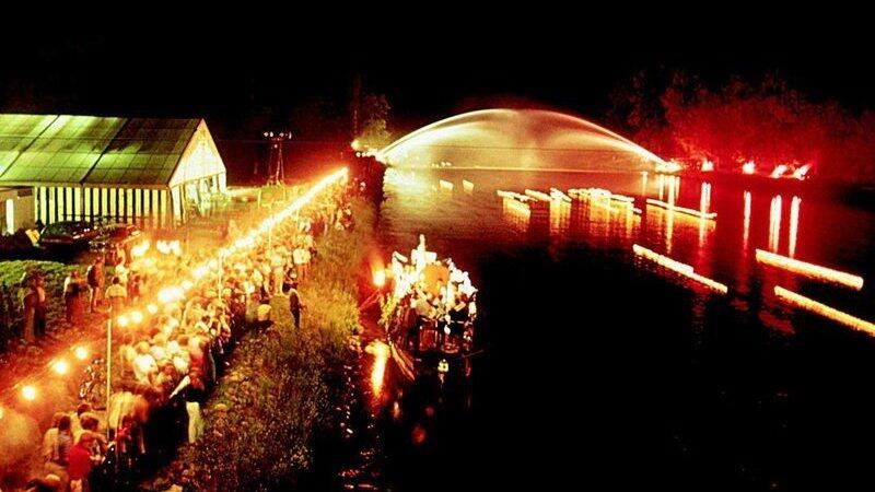 Die Wasserprozession auf der Isar ist der Höhepunkt des ersten Festtages. Die Wasserprozession auf der Isar ist der Höhepunkt des ersten Festtages.