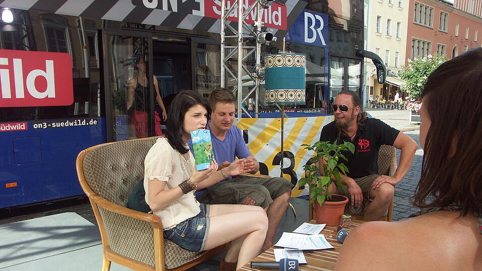 Blick hinter die Kulissen bei on3-südwild. (Foto: Meike Weinzierl) Blick hinter die Kulissen bei on3-südwild. (Foto: Meike Weinzierl)