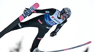 Marius Lindvik wurde nachträglich disqualifiziert.