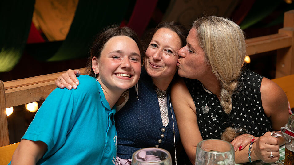 Echte Blasmusikfans lie&szlig;en sich auch den zweiten Auftritt in Folge am Dienstagabend nicht entgehen.