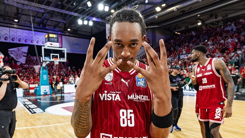 Verlässt Bamberg nach einer starken Saison: Austin Crowley. (Archivbild) Verlässt Bamberg nach einer starken Saison: Austin Crowley. (Archivbild)