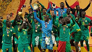 Die senegalesischen Nationalspieler und der nationale Verband wollen die Entscheidung des Berufungsgerichts des afrikanischen Fu&szlig;ball-Verbands Caf nicht akzeptieren. (Archivbild)