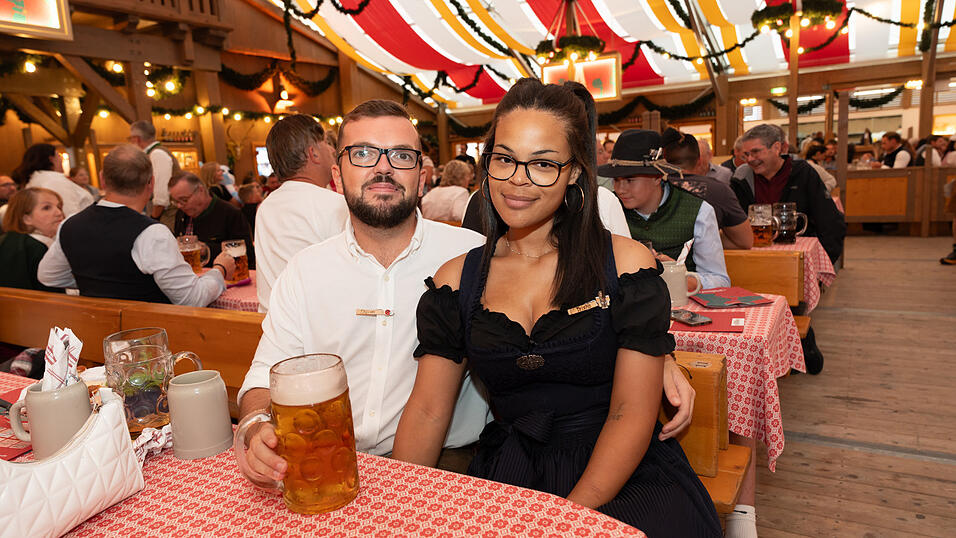 Die Partybilder vom Montag, 19. August, aus dem Festzelt Kr&ouml;nner.