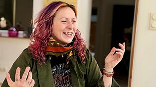 Spr&uuml;ht vor Energie, Leidenschaft und &Uuml;berzeugungskraft: Die D&ouml;bersingerin Lisa-Marie Schinabeck (30) ist derzeit dabei, ihr &bdquo;Vurte&ldquo;-Projekt umzusetzen. Inspiriert hat sie dazu ihre Zeit in M&uuml;nchen, wo sie f&uuml;nf Jahre gelebt und gearbeitet hat. Der Start erfolgt mit einem Flohmarkt am 22. M&auml;rz.