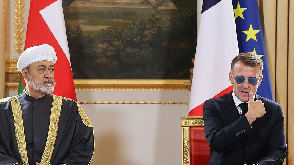 Macron sieht nach einem Gespräch mit dem Sultan von Oman eine positive Entwicklung bei der Frage einer sicheren Schifffahrt durch die Straße von Hormus (Archivbild). Macron sieht nach einem Gespräch mit dem Sultan von Oman eine positive Entwicklung bei der Frage einer sicheren Schifffahrt durch die Straße von Hormus (Archivbild).