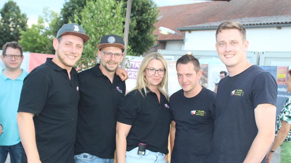 Zur Musik von Headless wurde ausgelassen gefeiert.