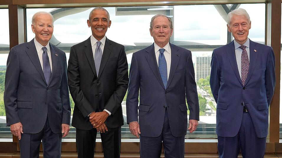 Biden, Obama, Bush und Clinton – nur ein noch lebender US-Präsident fehlt. (Archivbild) Biden, Obama, Bush und Clinton – nur ein noch lebender US-Präsident fehlt. (Archivbild)