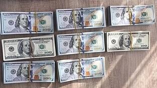 Seit dem 1. Januar 2015 besteht bei der Generalstaatsanwaltschaft Bamberg die Zentralstelle Cybercrime Bayern. Nun konnten mehrere Personen festgenommen werden, denen vorgeworfen wird, mit 'Cybertrading' um Millionenbetr&auml;ge betrogen zu haben.