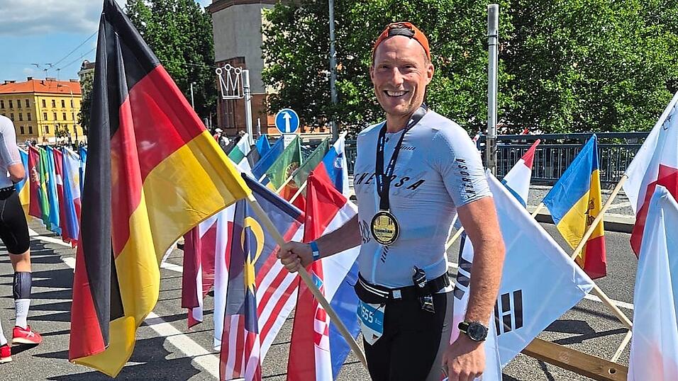Daniel Höninger ist eigentlich Triathlon-Neuling. Trotzdem können sich die bisherigen Ergebnisse sehen lassen. Daniel Höninger ist eigentlich Triathlon-Neuling. Trotzdem können sich die bisherigen Ergebnisse sehen lassen.