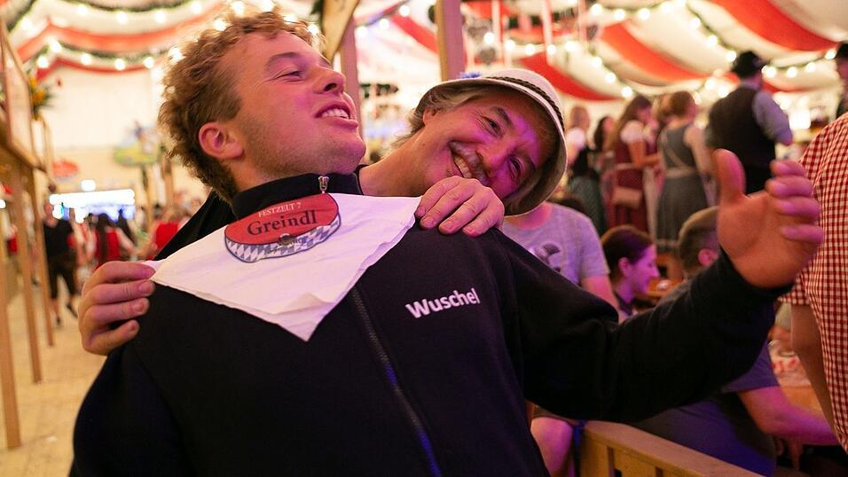 Die Partybilder vom Freitag, 12. August 2022, aus dem Festzelt Greindl.