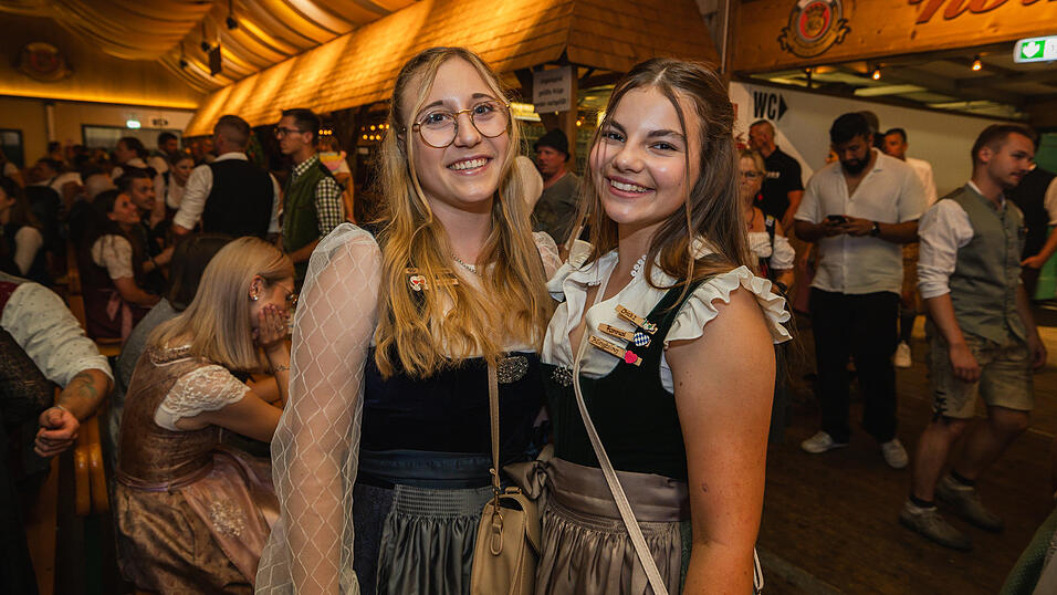 Die Partybilder vom Donnerstag, 15. August, aus dem Festzelt Nothaft. Die Partybilder vom Donnerstag, 15. August, aus dem Festzelt Nothaft.