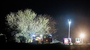 Die Feuerwehr war bis in die Nacht im Einsatz.