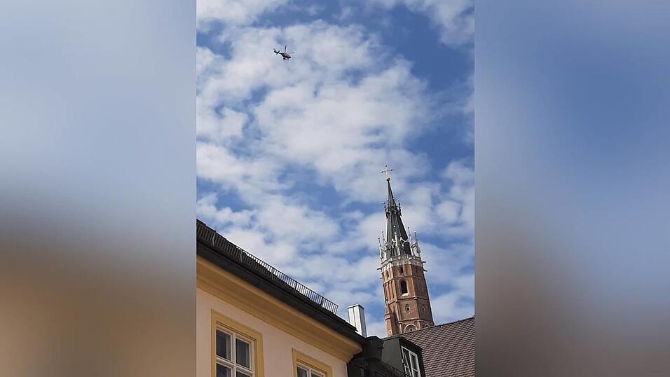 Die Polizei suchte unter anderem mit dem Hubschrauber nach dem 'Feuerteufel'.