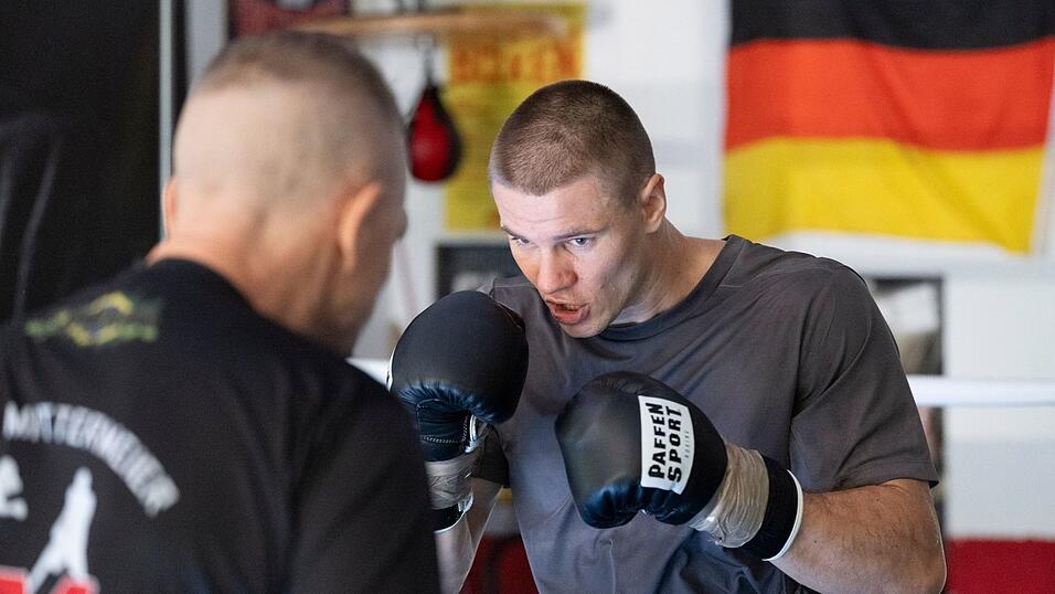 Simon Zachenhuber (r) im Training. (Fotoproduktion) Simon Zachenhuber (r) im Training. (Fotoproduktion)