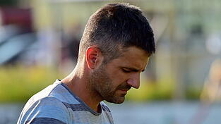 Für den TSV Seebach und seinen Trainer Andreas Kölbl ist es im Moment brutal schwer. Die Mannschaft konnte trotz großem Willen und viel Einsatz die notwendigen drei Punkte gegen den SV Grainet nicht holen. Für den TSV Seebach und seinen Trainer Andreas Kölbl ist es im Moment brutal schwer. Die Mannschaft konnte trotz großem Willen und viel Einsatz die notwendigen drei Punkte gegen den SV Grainet nicht holen.