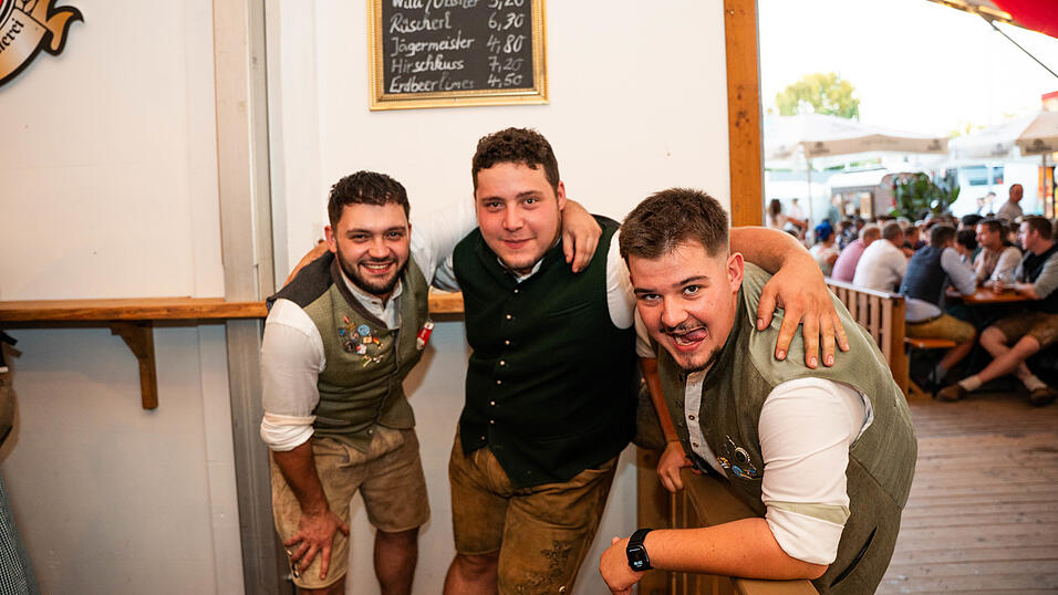 Die Partybilder vom Freitag, 14. August, aus dem Festzelt Greindl. Die Partybilder vom Freitag, 14. August, aus dem Festzelt Greindl.
