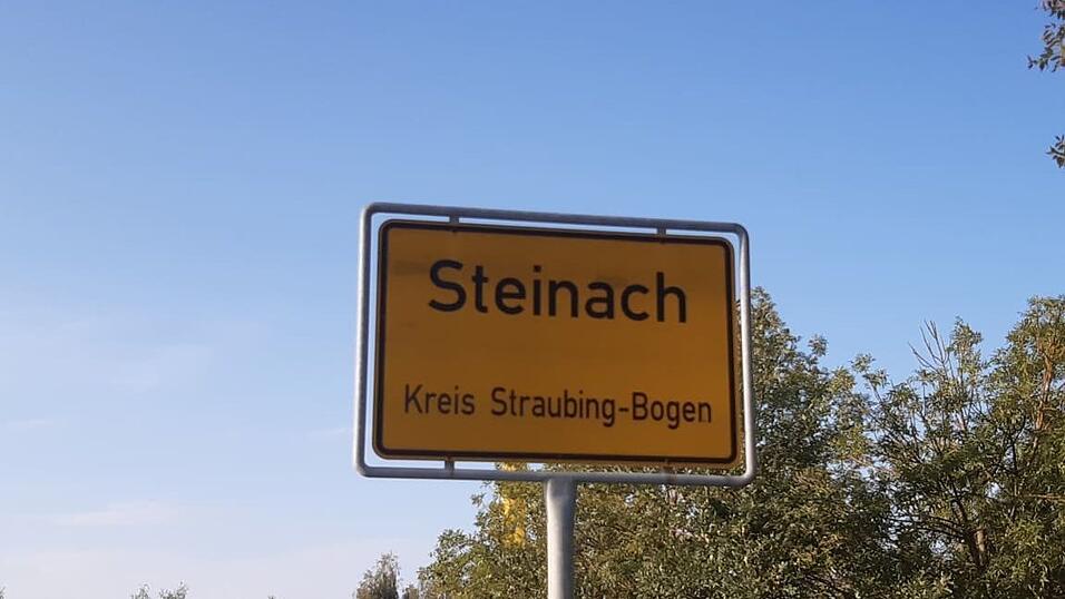Die Steinacher Gemeinderäte beschlossen den Nachtragshaushalt. (Symbolbild) Die Steinacher Gemeinderäte beschlossen den Nachtragshaushalt. (Symbolbild)