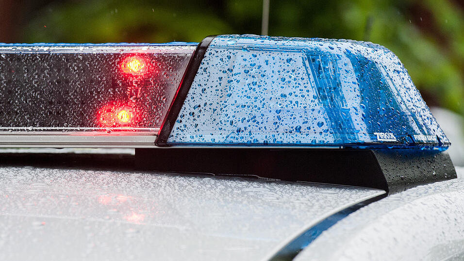 Ein 42-J&auml;hriger aus Bruck in der Oberpfalz hat am Freitagabend einen Gro&szlig;einsatz ausgel&ouml;st. (Symbolbild)