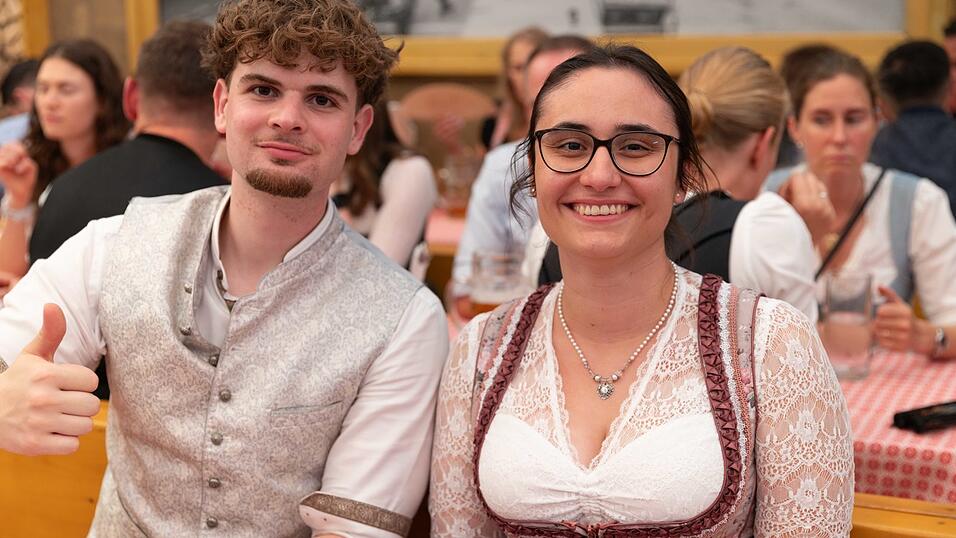 Die Partybilder vom Freitag, 7. August, aus dem Festzelt Krönner. Die Partybilder vom Freitag, 7. August, aus dem Festzelt Krönner.