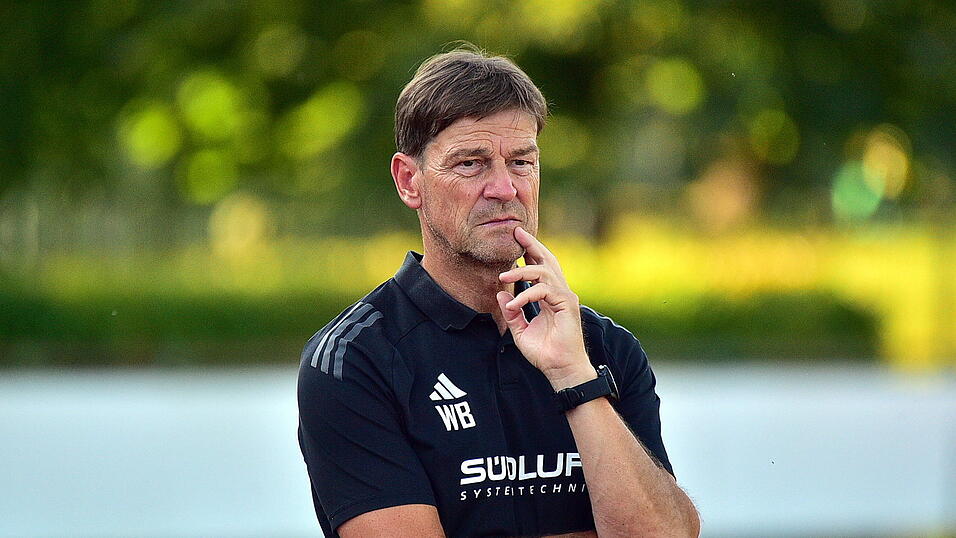 Der neue Vilzinger Trainer Wolfgang Beller gibt am Freitag beim FC Augsburg II seinen Einstand und hofft auf drei Punkte.