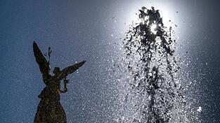 Es ist warm - und wird noch w&auml;rmer.