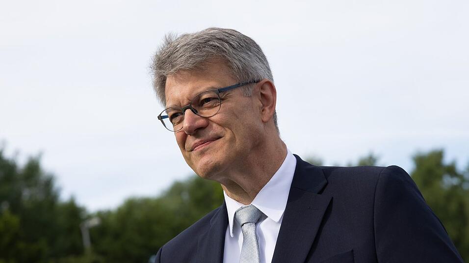 Der Bundesverkehrsminister spricht von einem echten Gewinn.