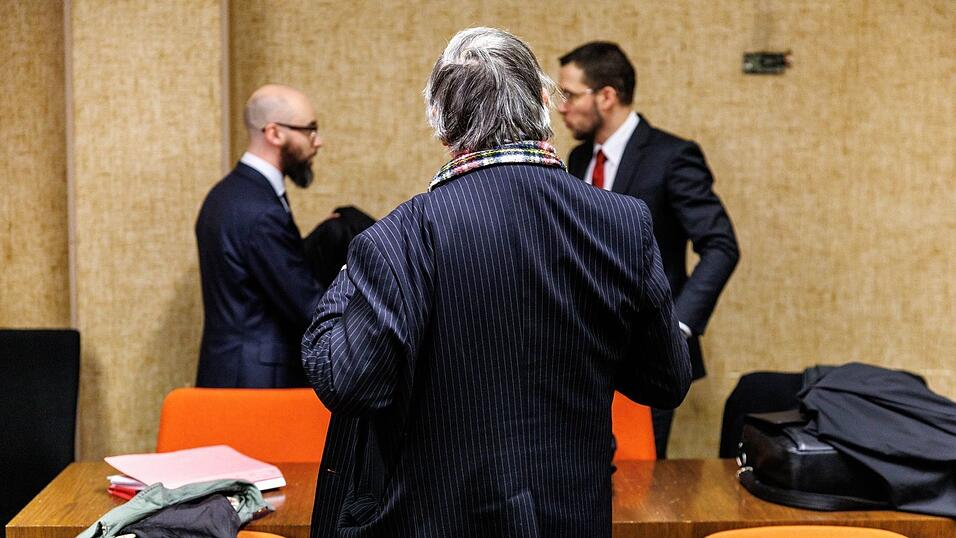 Der Angeklagte soll aus Rache großen Aufwand betrieben haben.