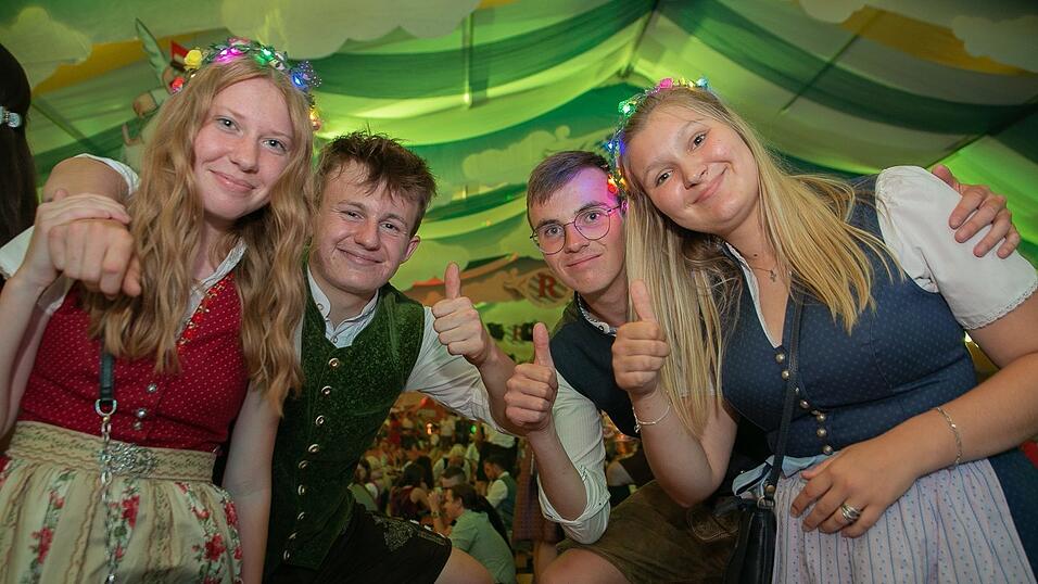 Die Partybilder von Dienstag, 16. August 2022, aus dem Festzelt Reisinger.