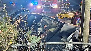 Am Opel entstand Totalschaden.