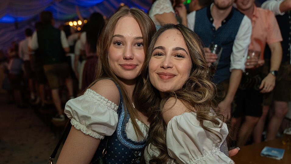 Die Partybilder vom Freitag, 11. August 2023, aus dem Festzelt Wenisch. Die Partybilder vom Freitag, 11. August 2023, aus dem Festzelt Wenisch.