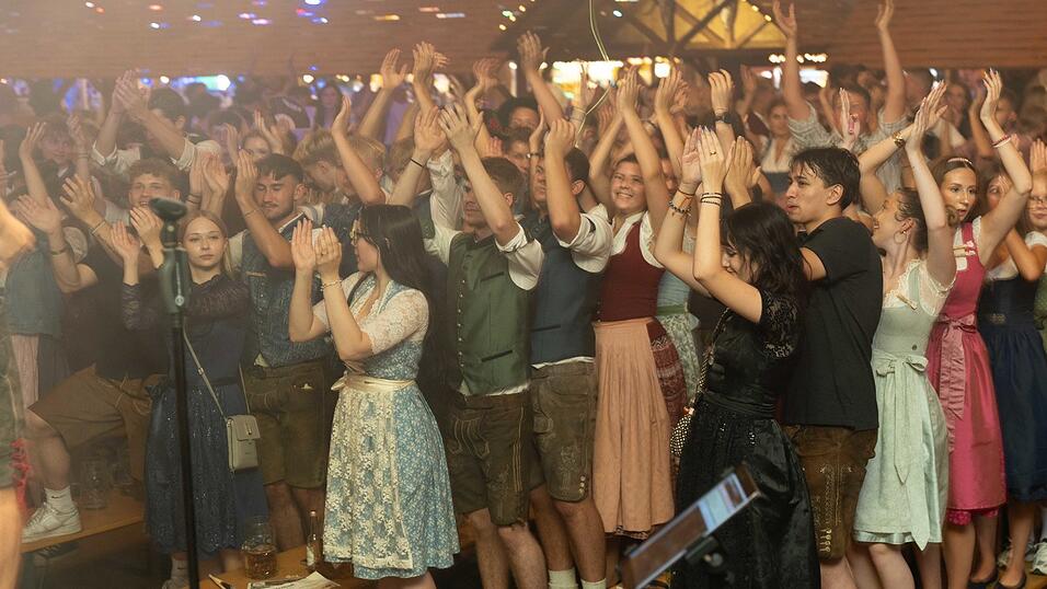 Die Partybilder vom Montag, 10. August, aus dem Festzelt Nothaft.